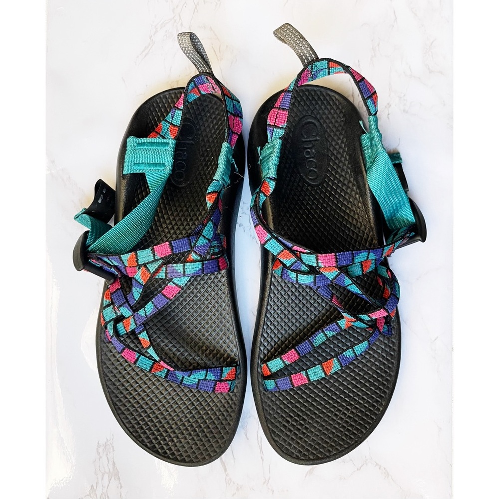 Chaco Strappy Sandals Multicolor Block Print Blue Pink Outdoors Hiking Size 6
